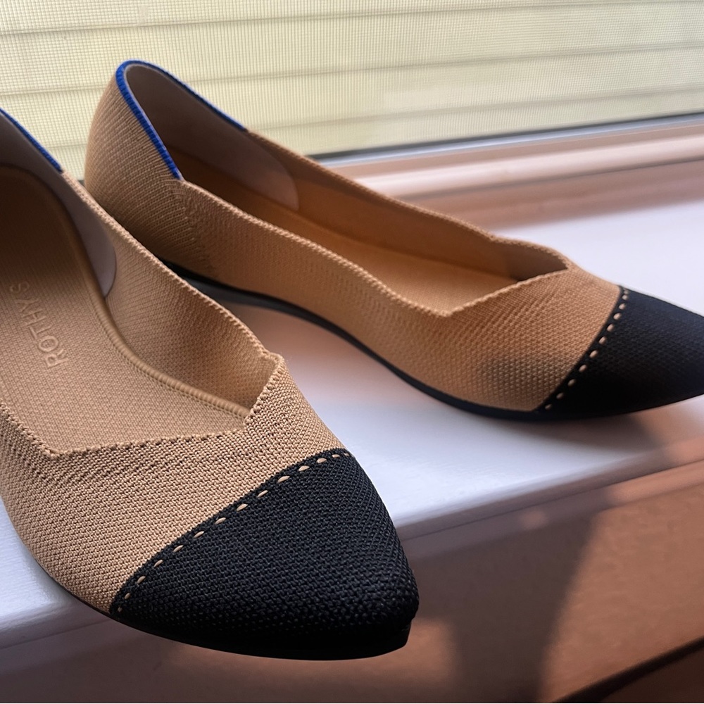 Rothy’s The Point Camel Cap toe Pointed Ballet Flats 10W Retired Wide tan beige.
